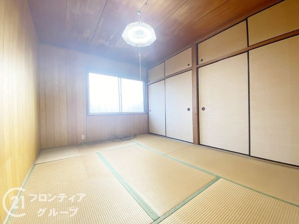 寝屋川市堀溝１丁目の中古一戸建て