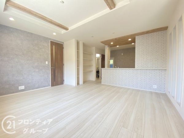 枚方市長尾東町３丁目　新築一戸建て　３期　１号棟