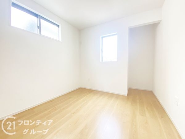 寝屋川市三井が丘３丁目　新築一戸建て　１期　１号地