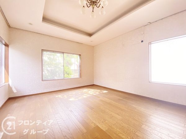 寝屋川市八幡台の中古一戸建て