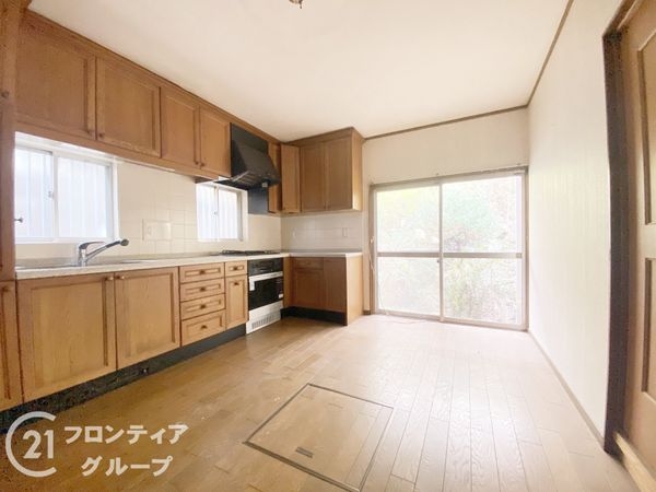 寝屋川市八幡台の中古一戸建て