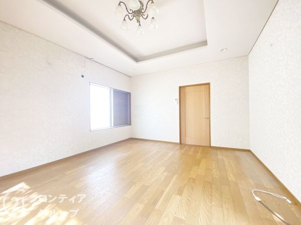 寝屋川市八幡台の中古一戸建て