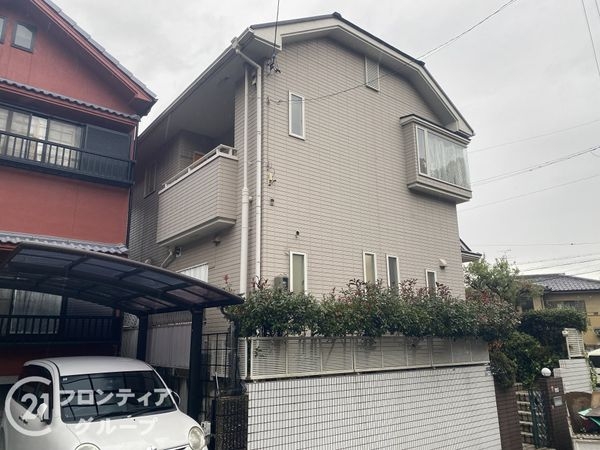 寝屋川市成田南町の中古一戸建て