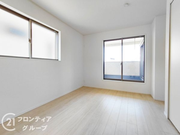 枚方市長尾峠町　新築一戸建て　第３　１１号棟