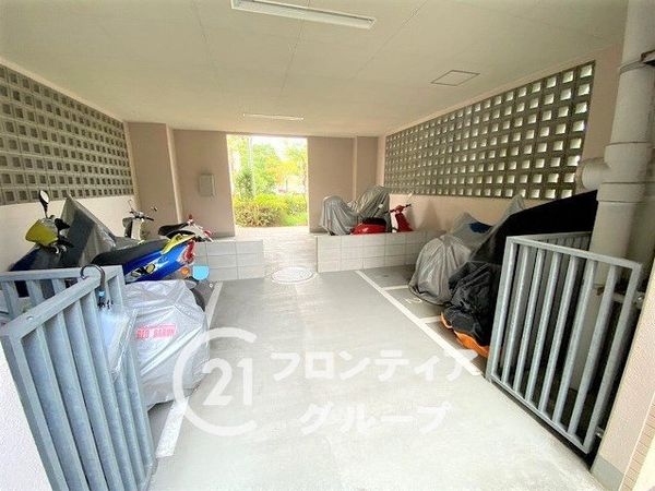 香里ヶ丘ヴィアーレ　中古マンション