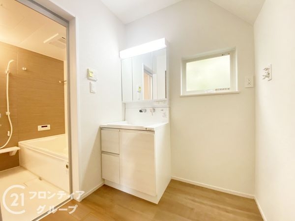 寝屋川市葛原１丁目　新築一戸建て　第２　全１区画