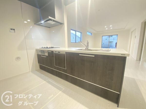 枚方市菊丘町　新築一戸建て　１期　１号棟