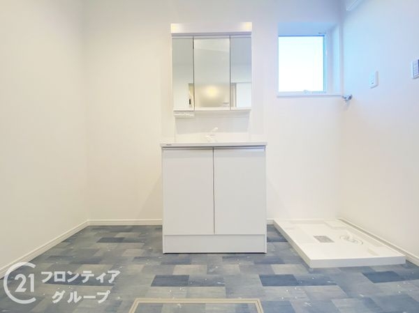 交野市倉治３丁目　新築一戸建て