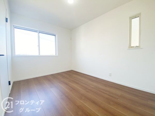 交野市倉治３丁目　新築一戸建て
