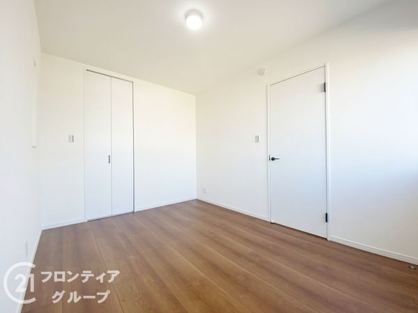 交野市倉治３丁目　新築一戸建て