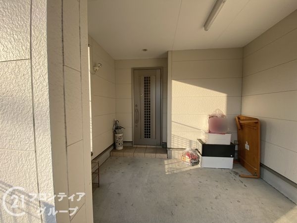 枚方市松丘町　中古一戸建て