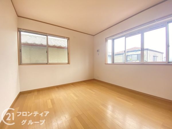 枚方市野村中町の中古一戸建て