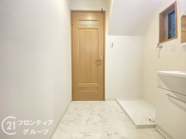 枚方市野村中町の中古一戸建て