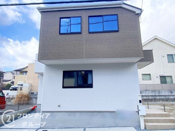 枚方市香里園桜木町　新築一戸建て　１期　全１区画