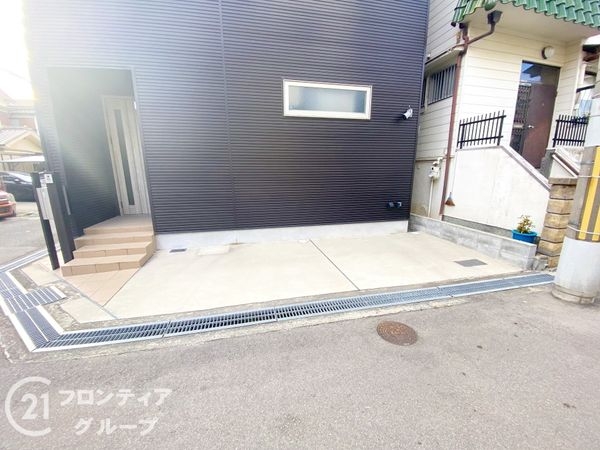 寝屋川市小路北町の中古一戸建て