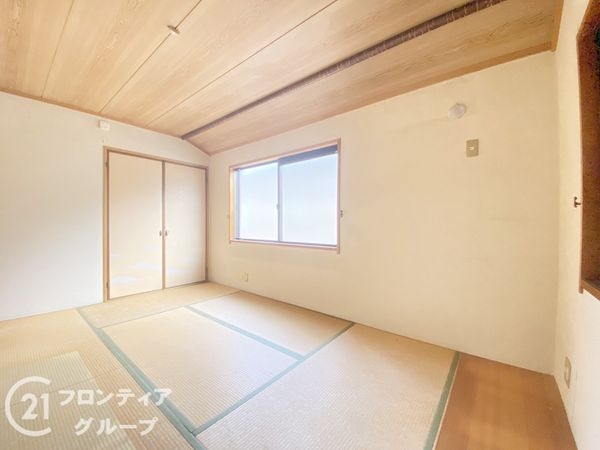 枚方市東香里元町の中古一戸建て
