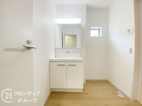 枚方市藤阪元町３丁目　新築一戸建て　１期　全１区画