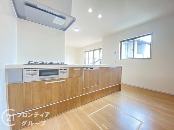 枚方市藤阪元町３丁目　新築一戸建て　１期　全１区画