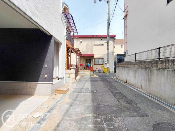 寝屋川市萱島南町　新築一戸建て　２号棟