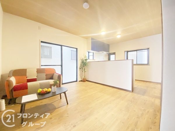 枚方市東香里３丁目　中古一戸建て