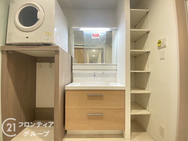 寝屋川市寿町　新築一戸建て