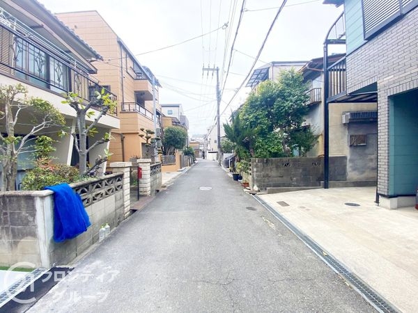 寝屋川市寿町　新築一戸建て