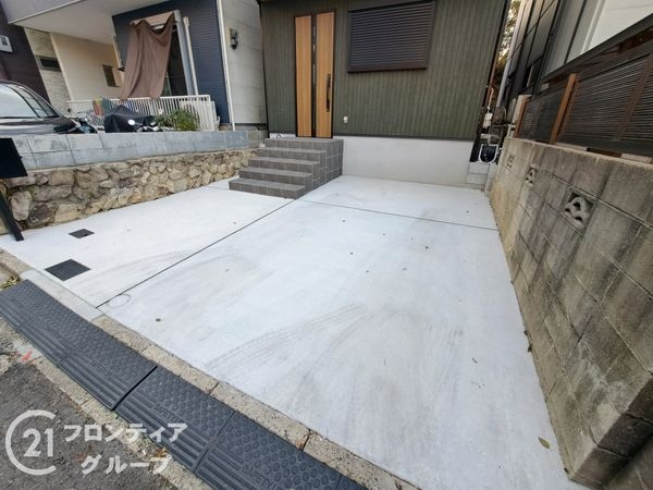寝屋川市成田南町の中古一戸建て