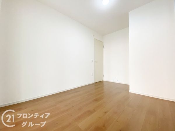 枚方市黄金野１丁目　新築一戸建て　１期　全１区画
