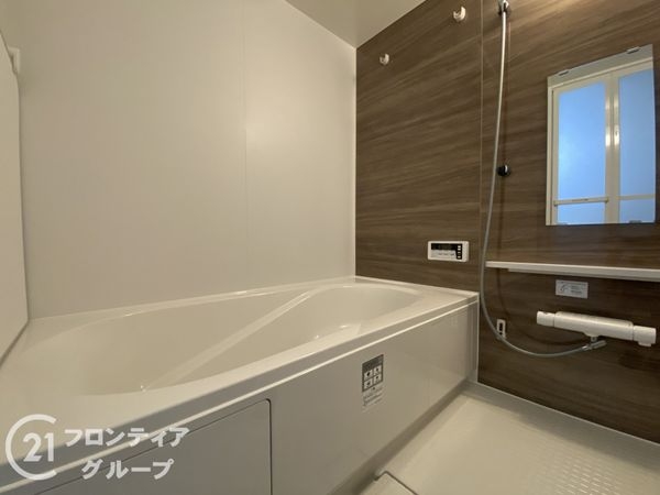 枚方市黄金野１丁目　新築一戸建て　１期　全１区画