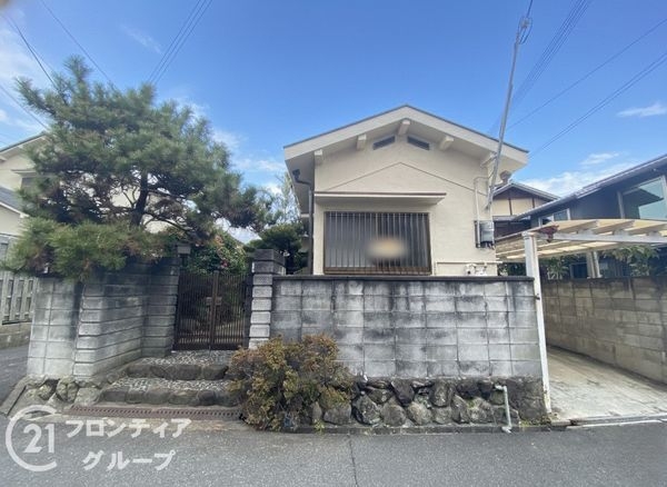 枚方市山之上３丁目　中古一戸建て