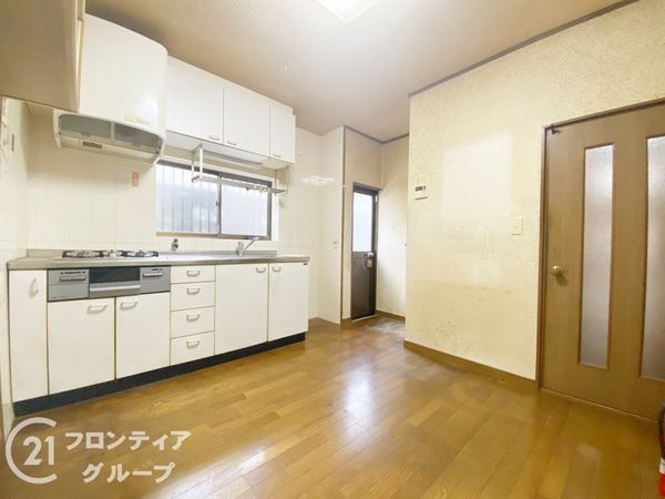 枚方市山之上３丁目　中古一戸建て