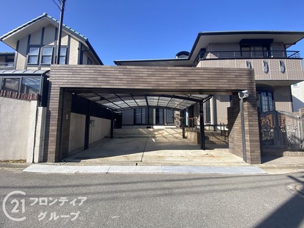 寝屋川市成田東が丘の中古一戸建て