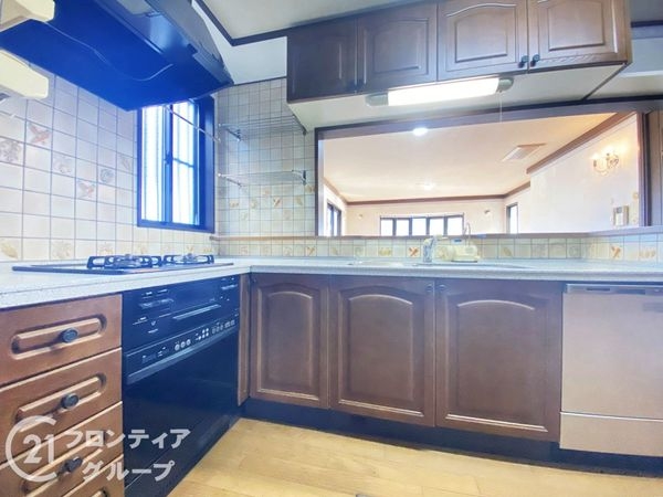 寝屋川市成田東が丘の中古一戸建て