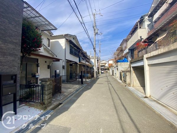 枚方市長尾西町１丁目　新築一戸建て
