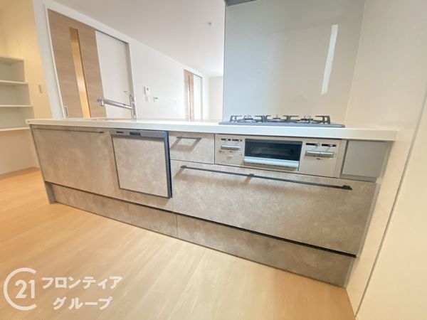 枚方市長尾西町１丁目　新築一戸建て