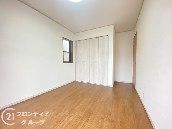 枚方市茄子作１丁目の中古一戸建て