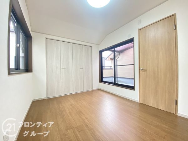 枚方市茄子作１丁目の中古一戸建て