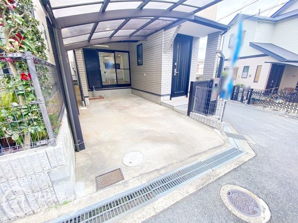 枚方市茄子作１丁目の中古一戸建て