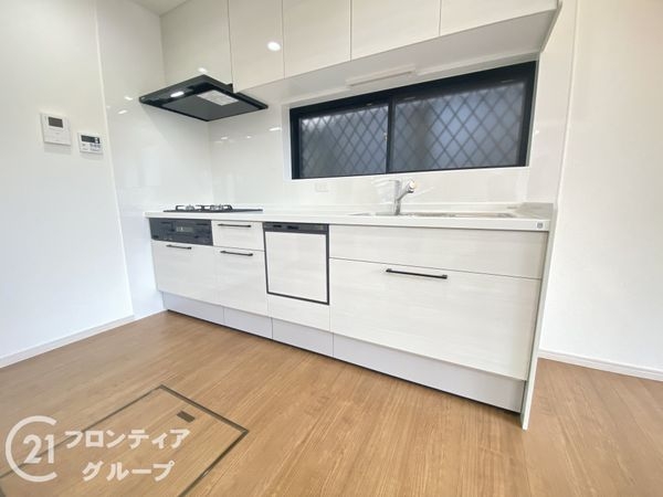枚方市茄子作１丁目の中古一戸建て