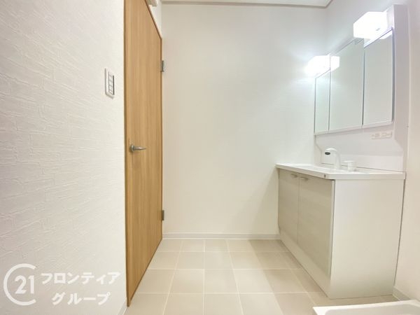 枚方市茄子作１丁目の中古一戸建て