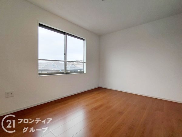 寝屋川市国松町　新築一戸建て　１期　1号棟