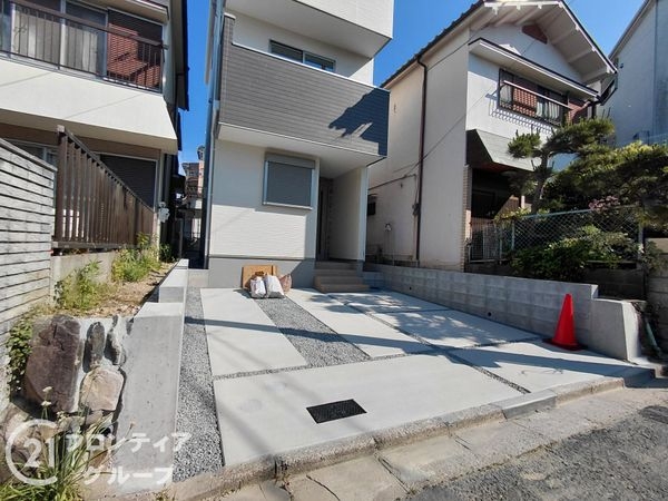 寝屋川市国松町　新築一戸建て　１期　1号棟