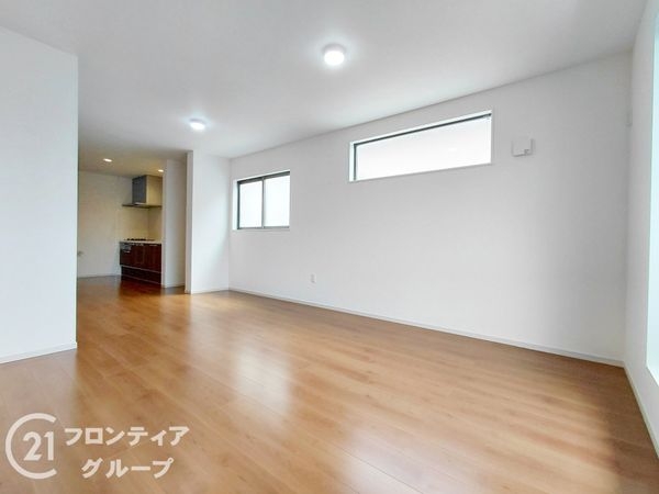 寝屋川市国松町　新築一戸建て　１期　1号棟