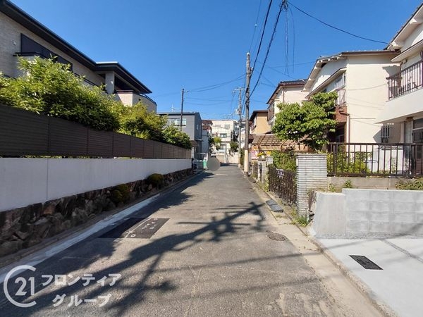 寝屋川市国松町　新築一戸建て　１期　1号棟