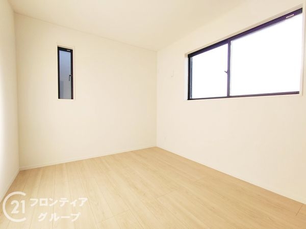 枚方市渚元町　新築一戸建て　第５　２号棟