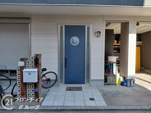 寝屋川市点野３丁目　中古一戸建て