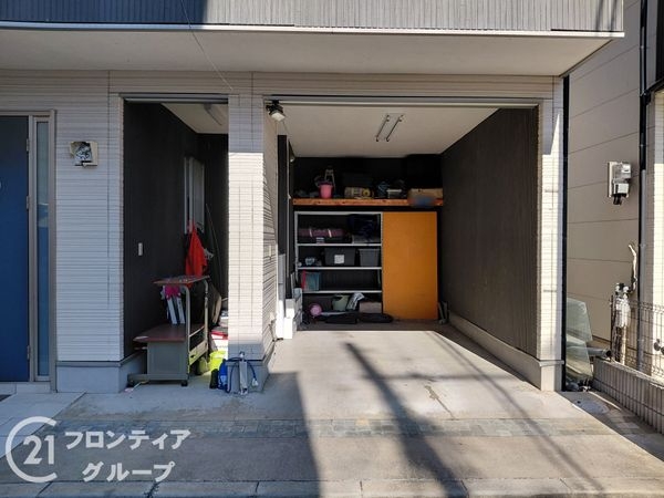 寝屋川市点野３丁目　中古一戸建て