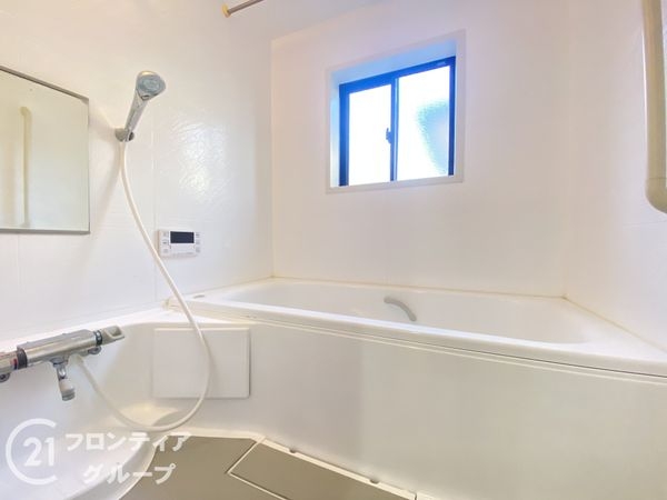 寝屋川市池田本町　中古一戸建て