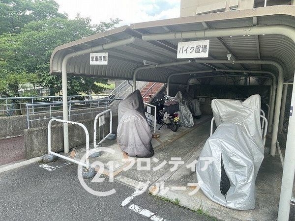 香里ヶ丘セントポリア壱番館　中古マンション
