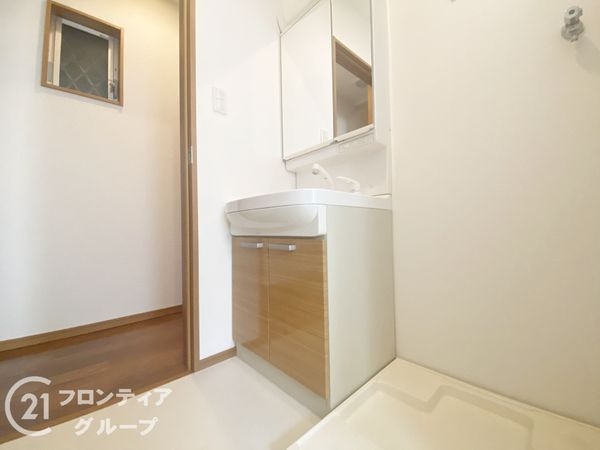 寝屋川市御幸東町の中古一戸建て